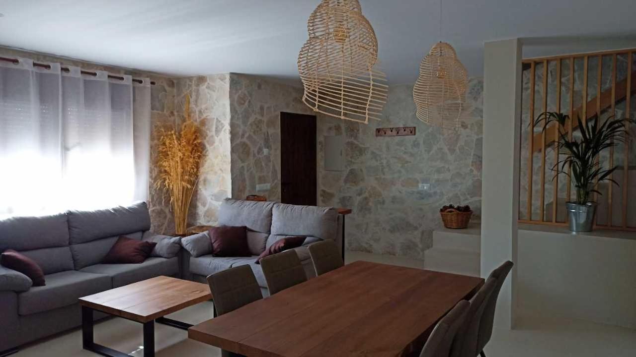 La Pintada Casa Rural Canicosa Bagian luar foto